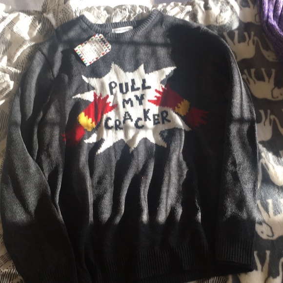 Grey sweater - Picture 1 of 4